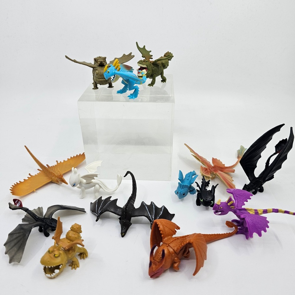 DreamWorks How to Train Your Dragon Mini Figure Lot Toothless Light Fury 13pc
